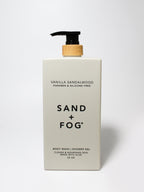 Signature Vanilla Sandalwood 32 oz Body Wash